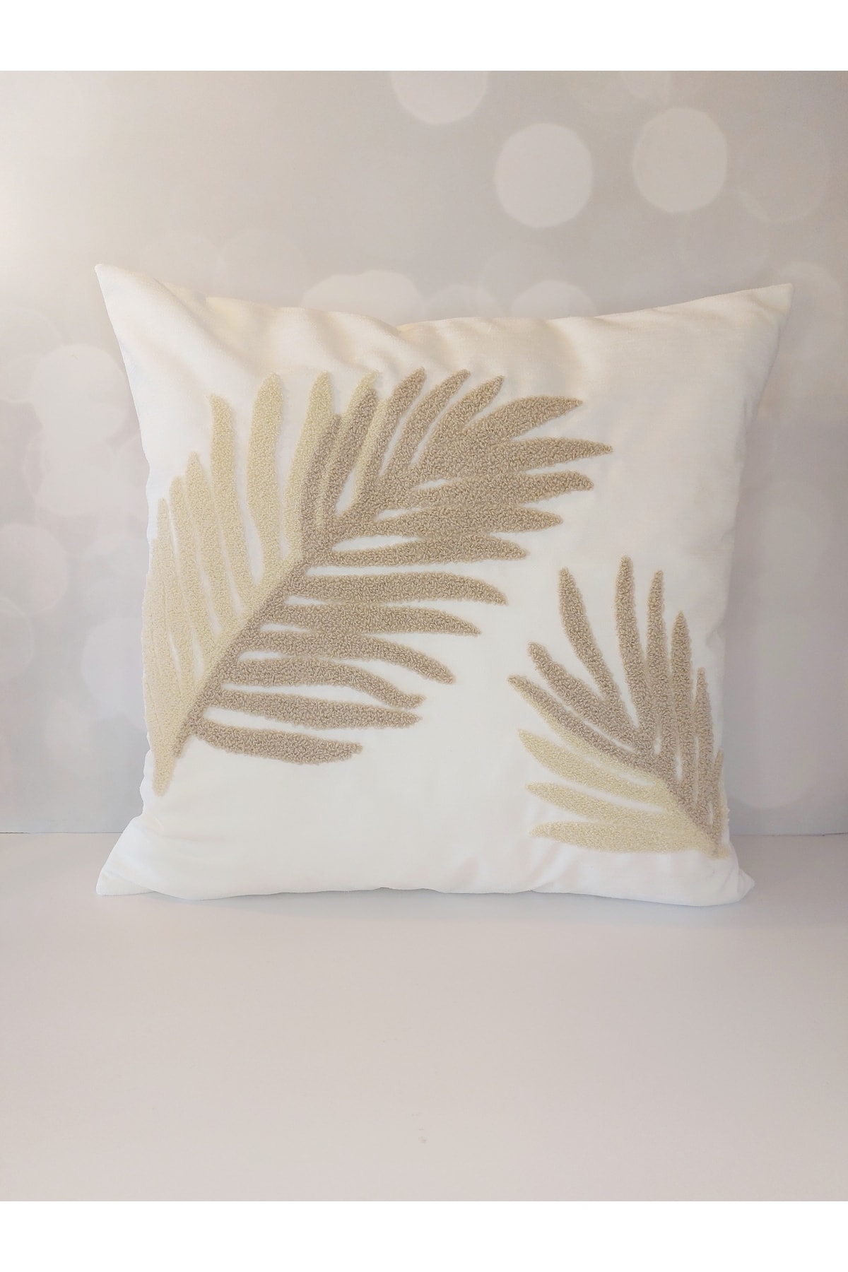 1_org_zoom Leaf Suzene Punch ( Panç ) Nakışlı Dekoratif Kırlent Kılıfı 45x45 Cm Naturel - Görsel 1